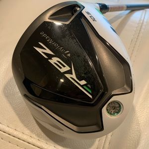 Men’s Taylormade RBZ RH 10.5 deg Driver
